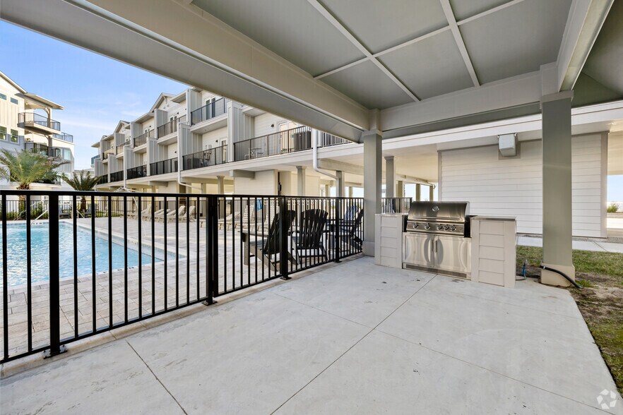 More Photos Of 2254 W Highway 98, Port Saint Joe Apartments For Sale