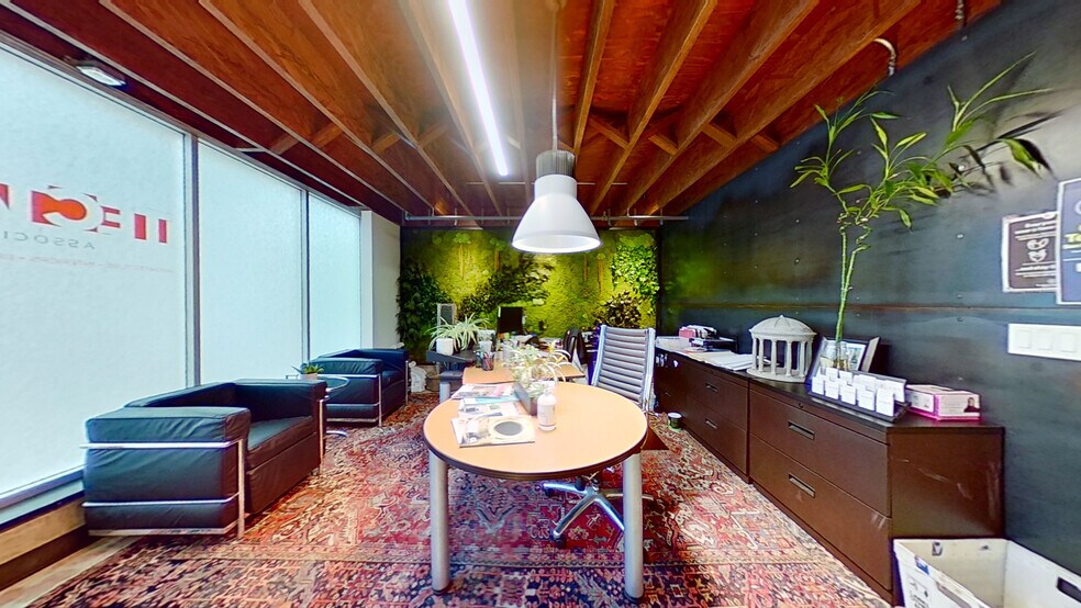 More Photos Of 2745-2747 19th St, San Francisco Loft Creative Space For Sale