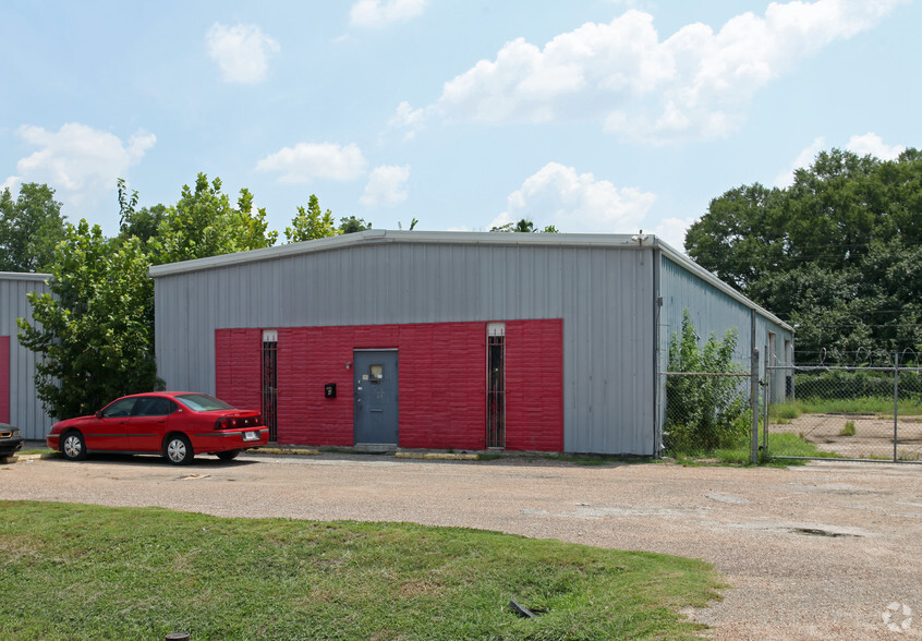 Primary Photo Of 32 Cooper Rd, Houston Unknown For Lease