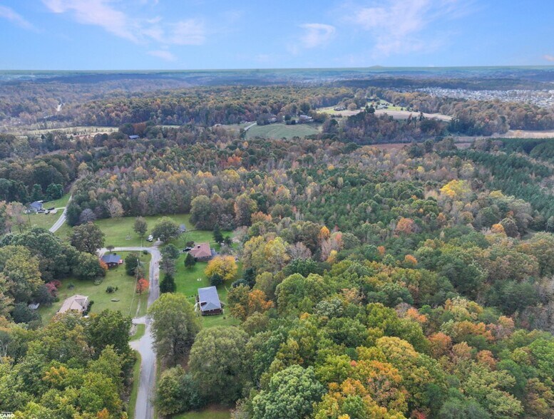 More Photos Of 01 Lincoln Village Drive, Statesville Land For Sale