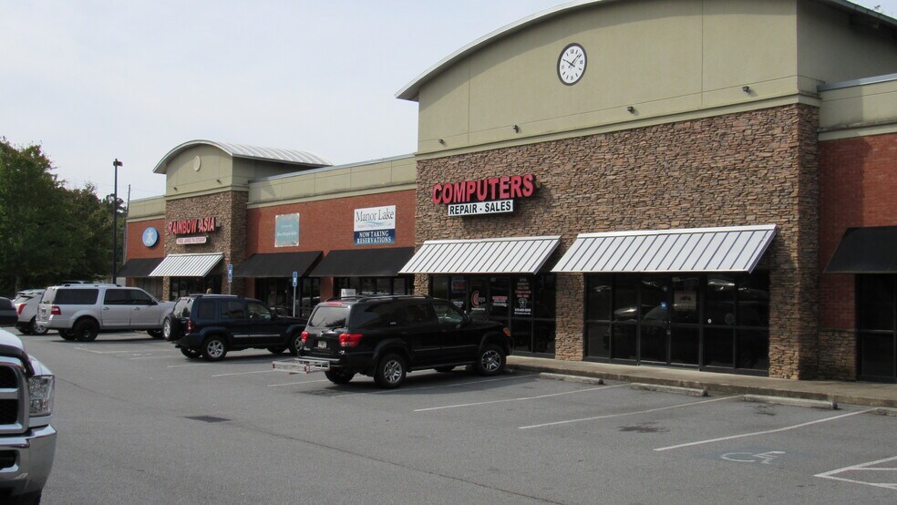More Photos Of 3725 Sixes Rd, Canton Storefront For Lease