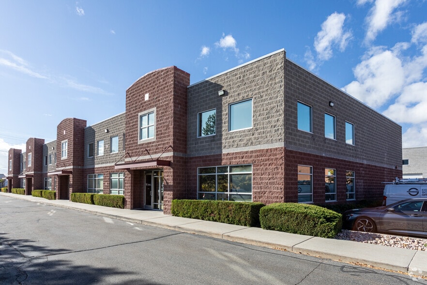 Primary Photo Of 8731 S Sandy Pky, Sandy Light Distribution For Lease