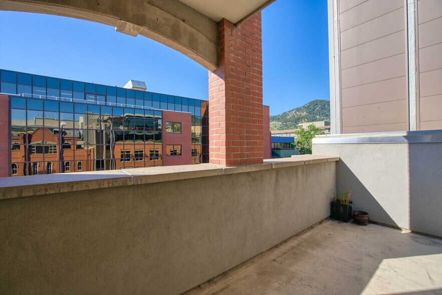 More Photos Of 1033-1037 Walnut St, Boulder Loft Creative Space For Lease