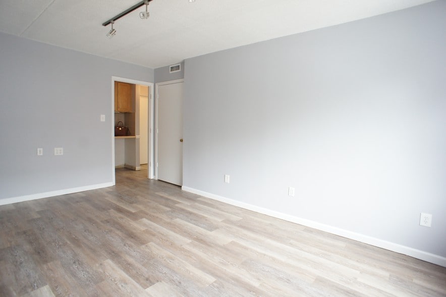 Primary Photo Of 9 Mott Ave, Norwalk Office For Sale