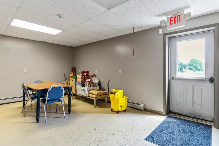 More Photos Of 2983 Cove Mountain Rd, Martinsburg Convenience Store For Sale