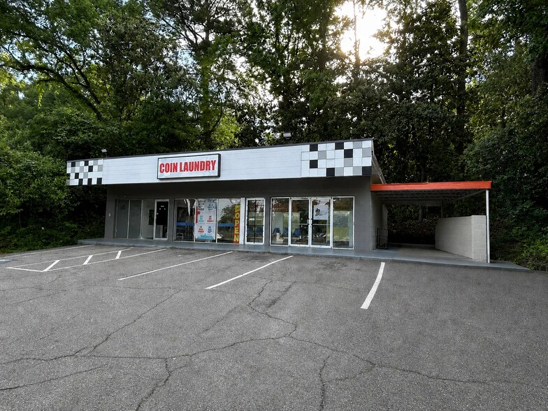 Primary Photo Of 2408 Ft Benning Rd, Columbus Freestanding For Sale