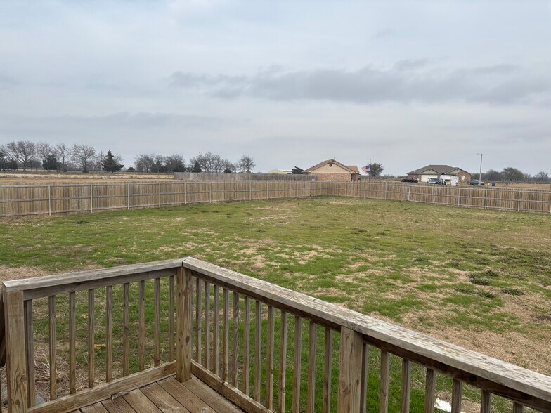 More Photos Of 104 Kade Ct, Durant Specialty For Sale