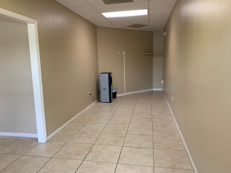 More Photos Of 4511 Sun N Lake Blvd, Sebring Medical For Lease