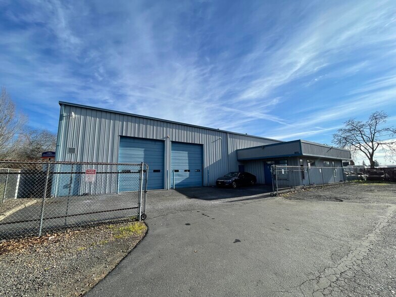 Primary Photo Of 1180 Ford St SE, Salem Warehouse For Lease