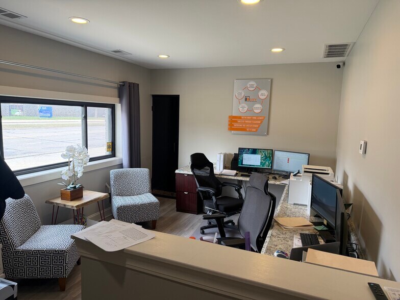 More Photos Of 1414 N Campbell Rd, Royal Oak Manufacturing For Sale