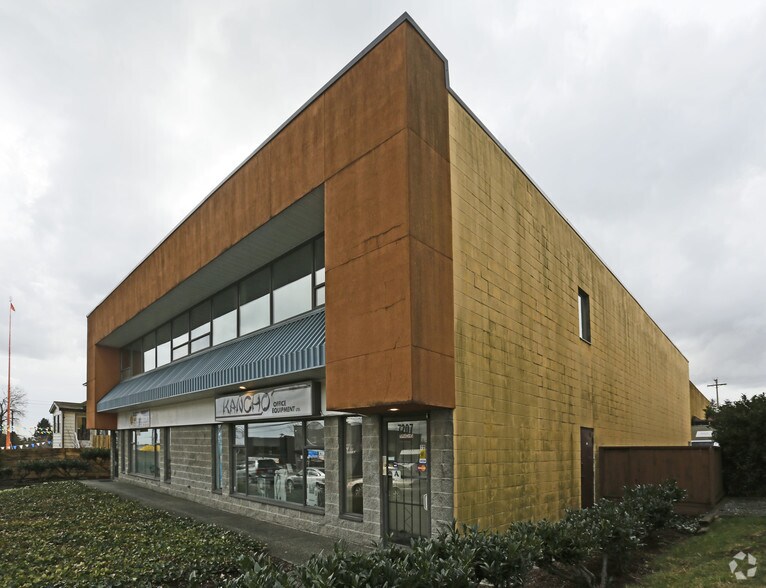 More Photos Of 7207-7209 Gilley Ave, Burnaby Storefront Retail Office For Lease