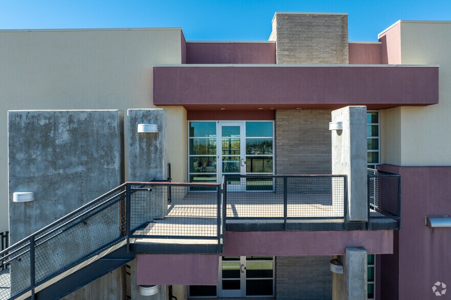 More Photos Of 500 N Garden Ave, Sierra Vista Office For Lease