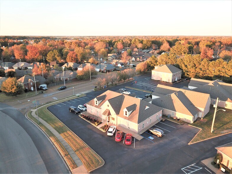 More Photos Of 1316 Hardwood Trl, Cordova Office For Lease