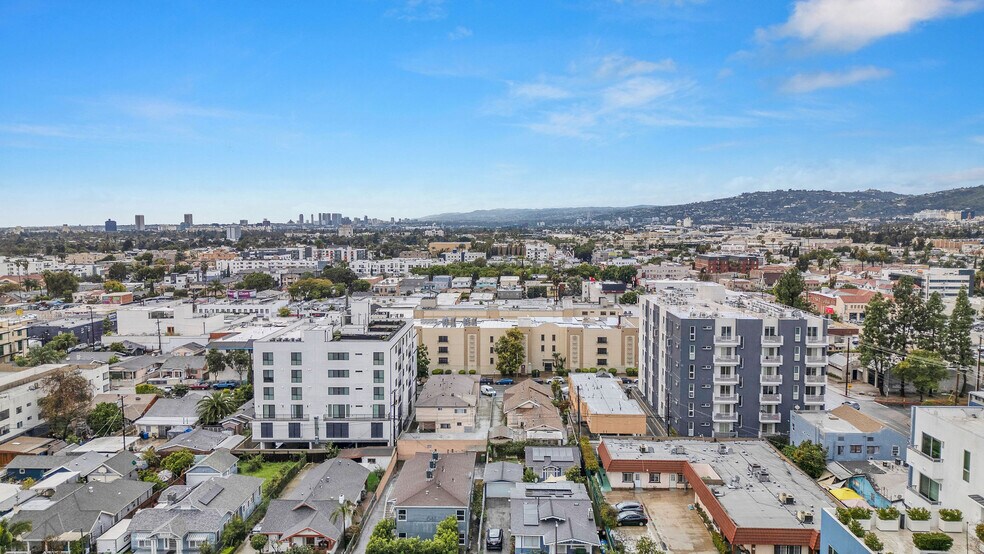 More Photos Of 644 N Serrano Ave, Los Angeles Multifamily For Sale