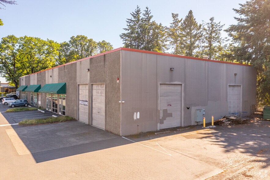 More Photos Of 10865 SW 5th St, Beaverton Flex For Sale