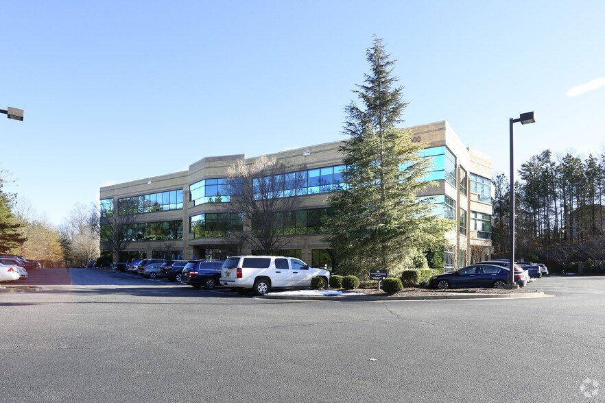 More Photos Of 300 Parkbrooke Pl, Woodstock Office For Sale