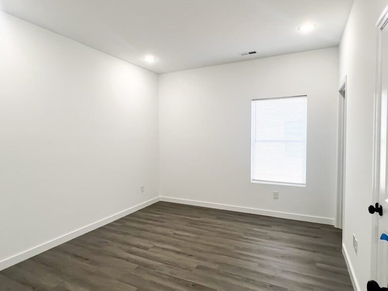 More Photos Of , Moore Multifamily For Sale