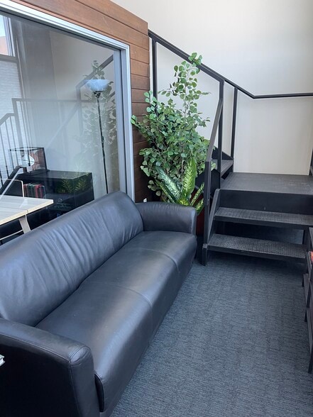 More Photos Of 311 Oak St, Oakland Apartments For Sale