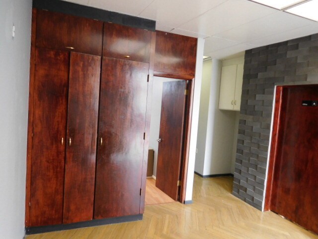 More Photos Of 2330 S Main St, Salt Lake City Office For Lease