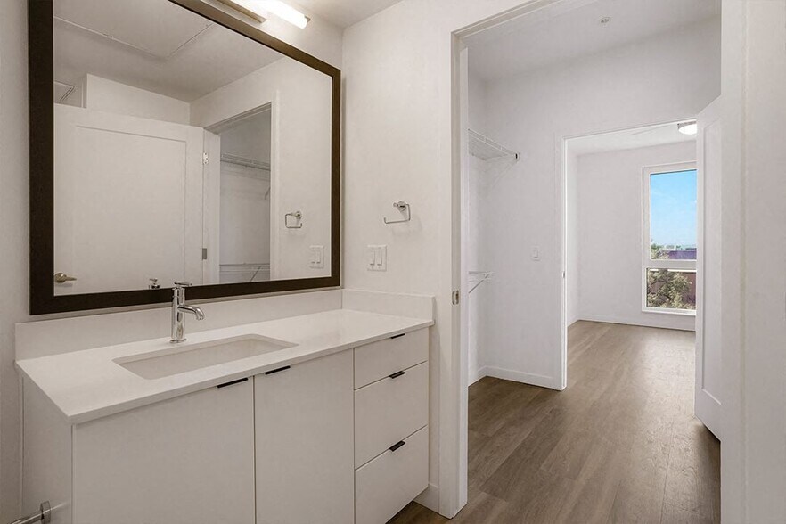 More Photos Of 1040 Santa Fe Dr, Denver Apartments For Lease