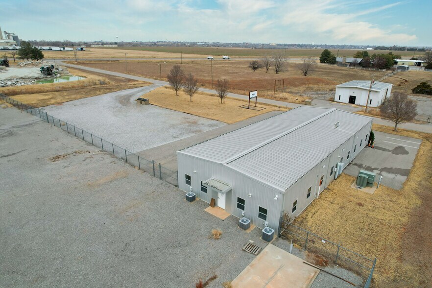 More Photos Of 248 Production Rd, Clinton Office Residential For Sale