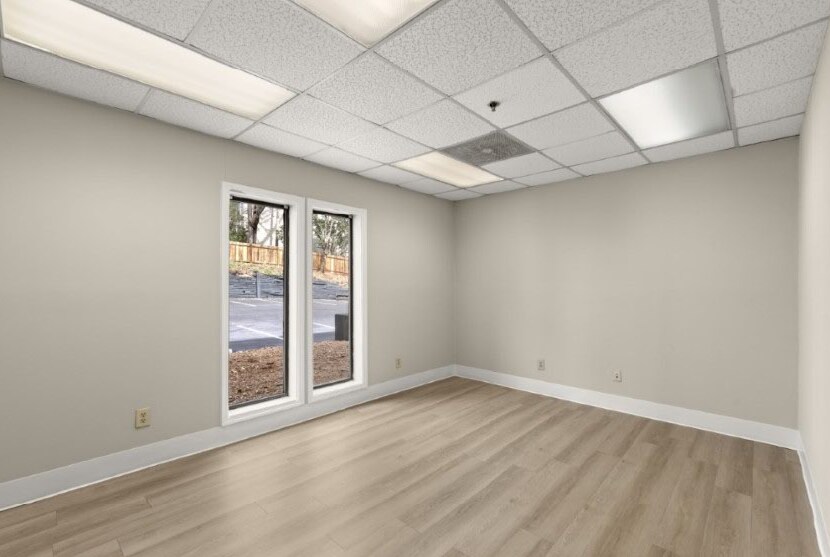 More Photos Of , Smyrna Office For Sale