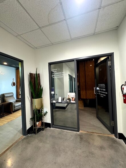 More Photos Of 4500-4500 N University Dr, Coral Springs Medical For Lease