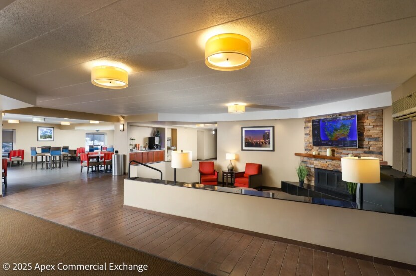 More Photos Of 4155 28th St SE, Grand Rapids Hotel For Sale