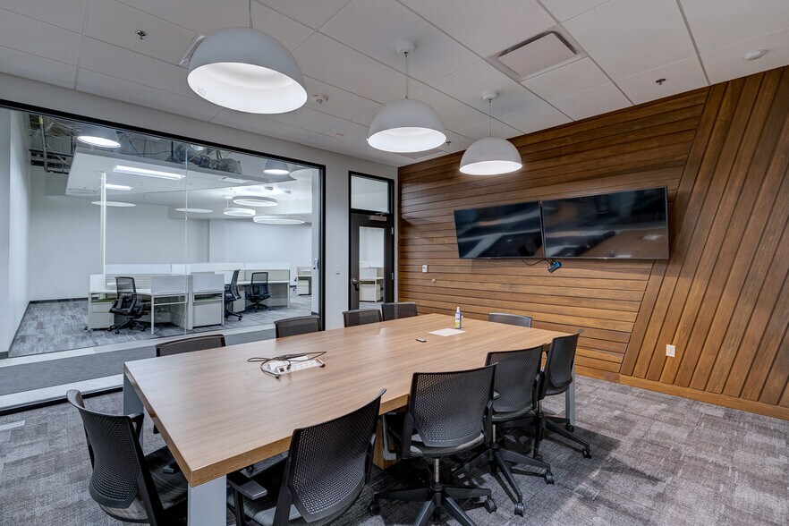 More Photos Of 3634 S Maryland Pky, Las Vegas Office For Lease