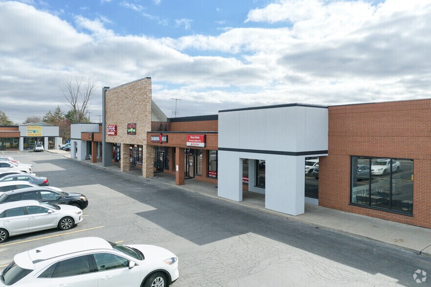 Primary Photo Of 3344 Secor Rd, Toledo Unknown For Lease