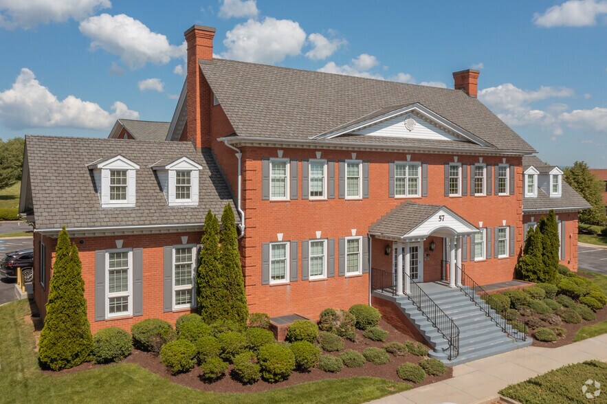 More Photos Of 57 Thomas Johnson Dr, Frederick Medical For Sale