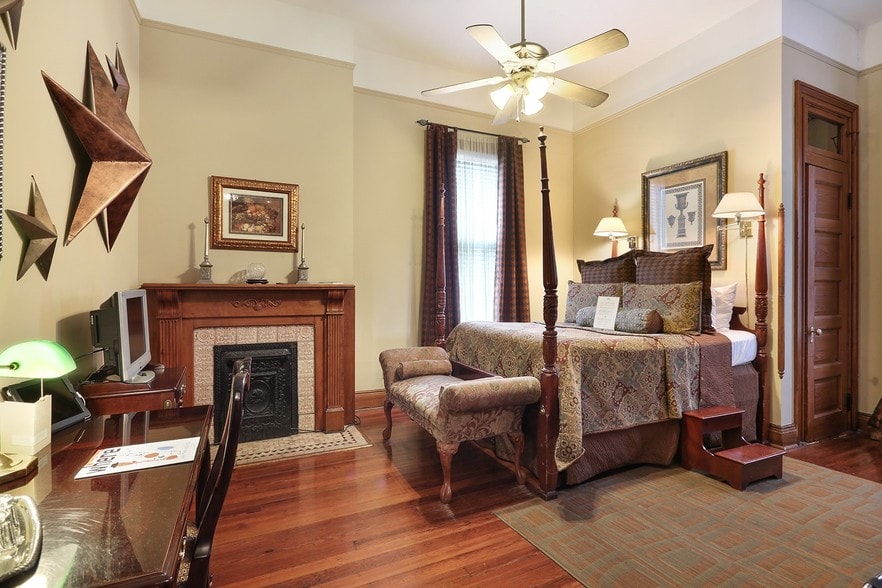 More Photos Of 120 S Pierce St, New Orleans Hotel For Sale