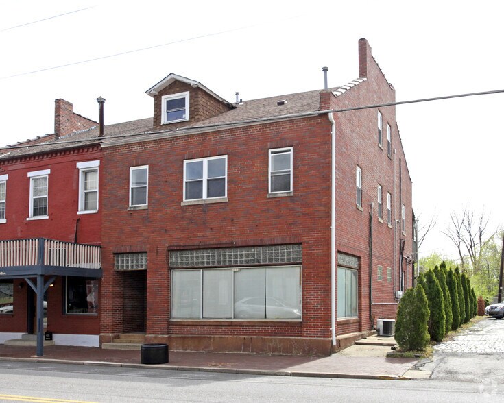 Primary Photo Of 1126 N 2nd St, Saint Charles Storefront Retail Residential For Sale