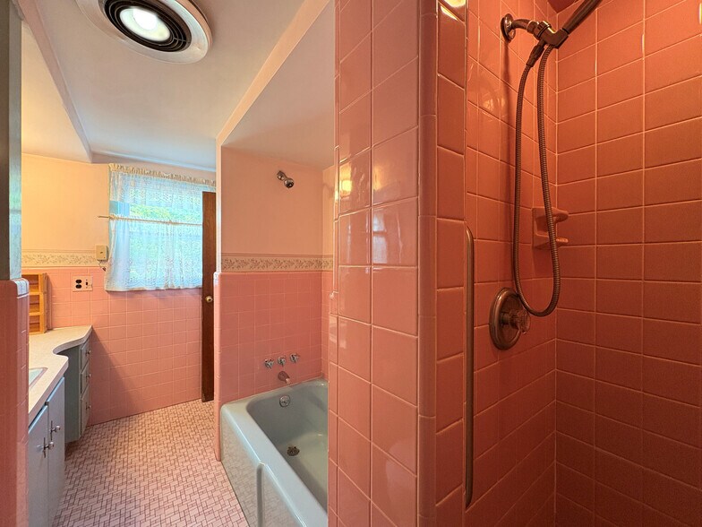 More Photos Of 301 Broad St Landing, Milmay Land For Sale