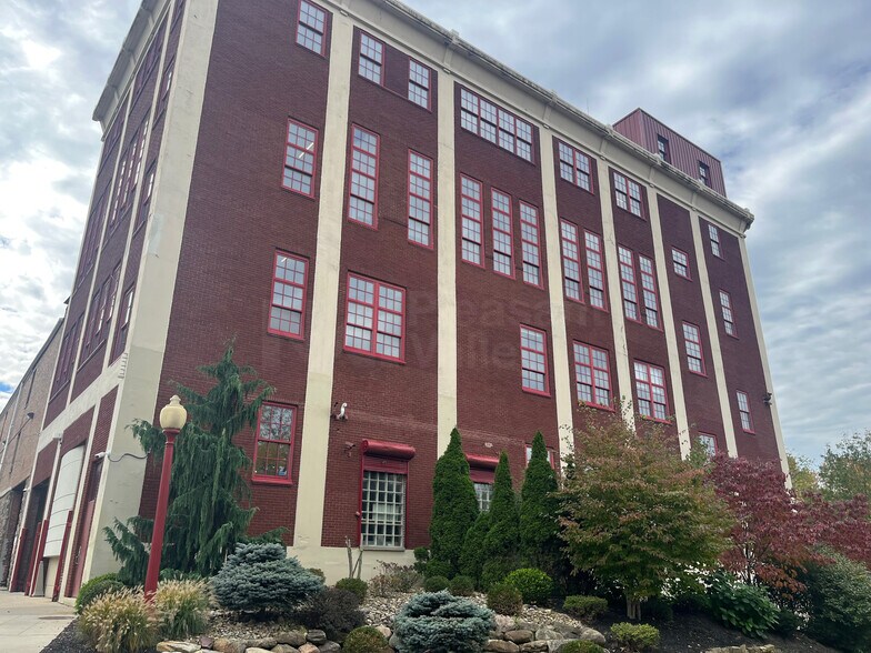 Primary Photo Of 190 N Union St, Akron Loft Creative Space For Lease