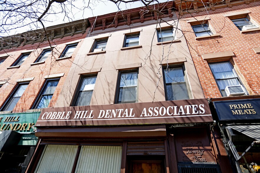 More Photos Of 224 Court St, Brooklyn Storefront Retail Residential For Lease