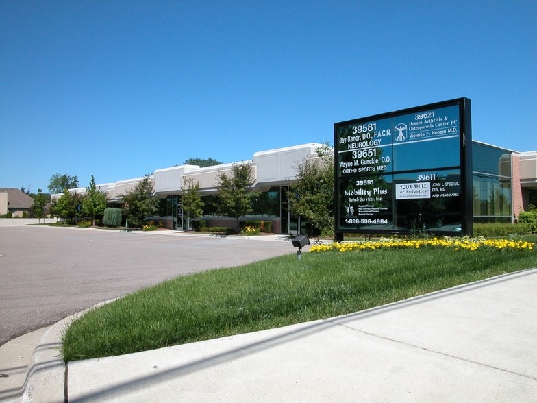 More Photos Of 39501-39571 Garfield Rd, Clinton Township Coworking Space
