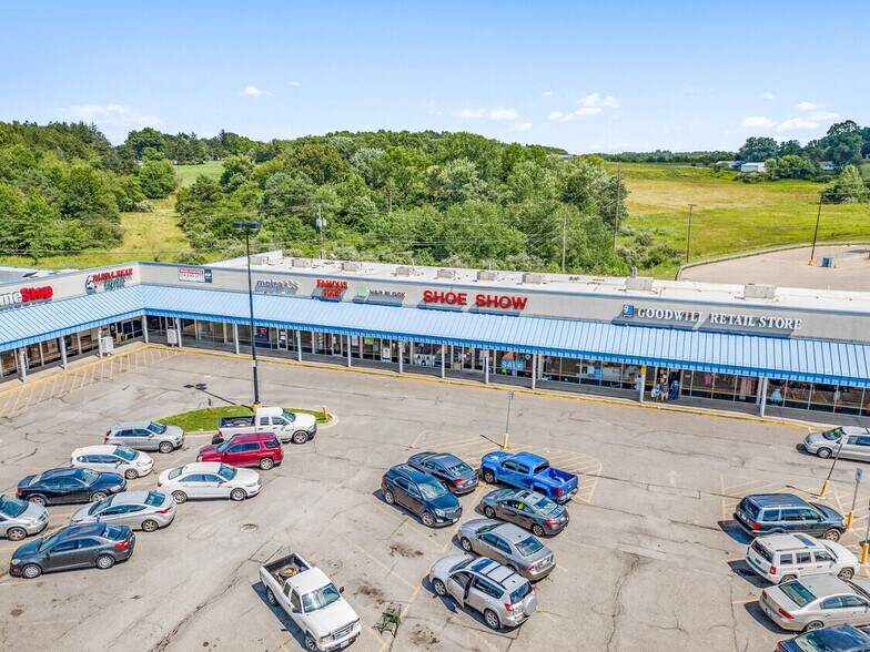 More Photos Of 2850 Maysville Pike, Zanesville Unknown For Lease