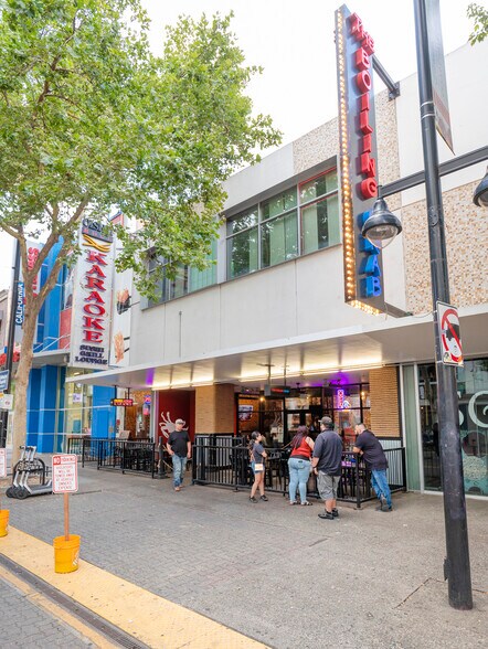 More Photos Of 1000 K St, Sacramento Restaurant For Lease