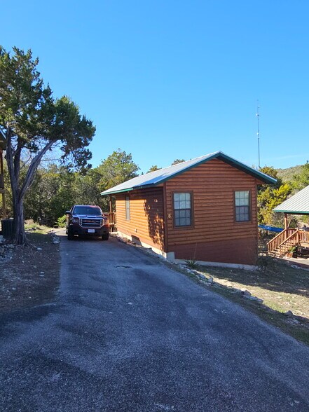 More Photos Of 40930 FM 3159, Canyon Lake Manufactured Housing Mobile Home Park For Sale