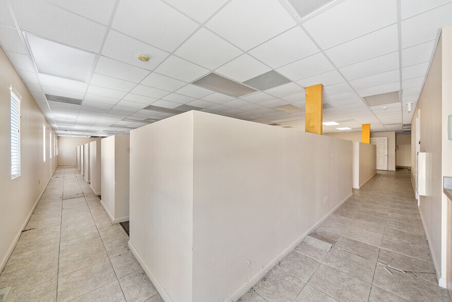 More Photos Of 210 N Tyndall Pky, Panama City Medical For Sale