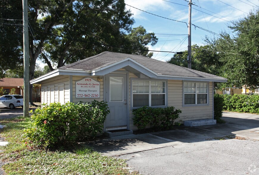 More Photos Of 1925 20th St, Vero Beach Office For Sale