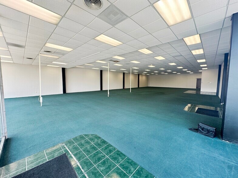 More Photos Of 1310 El Camino Real, San Carlos Freestanding For Lease