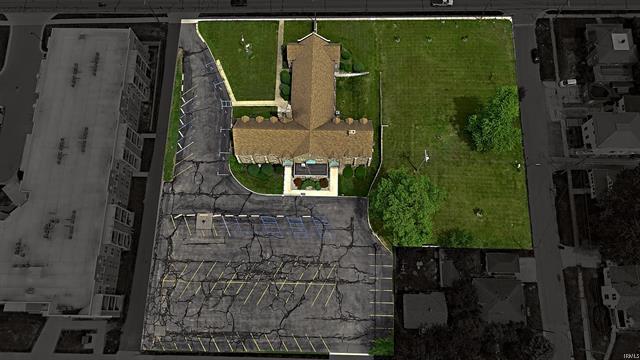 More Photos Of 832 E Center St, Warsaw Religious Facility For Sale