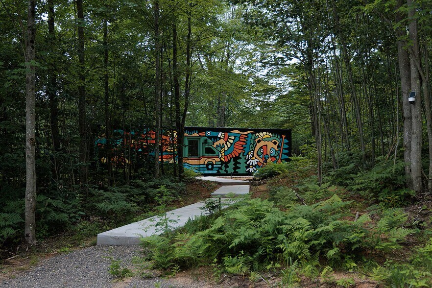 More Photos Of 9239 E 8 Mile Rd, Luther Hotel For Sale