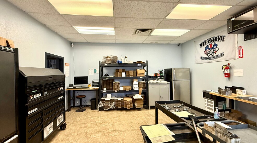 More Photos Of 14625 N Hollyhock Ave, Gardendale Warehouse For Sale