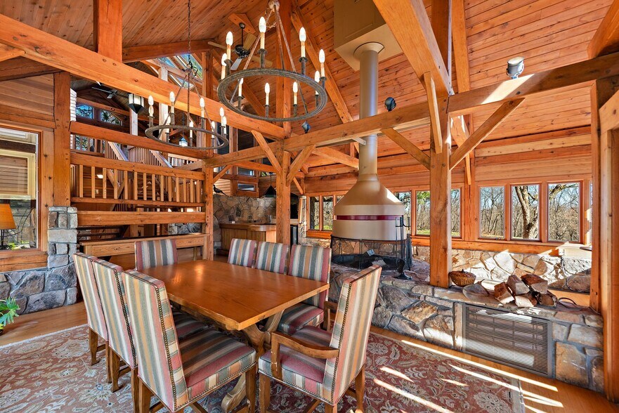 More Photos Of 1442 Coraopolis Heights Rd, Moon Township Hospitality For Sale