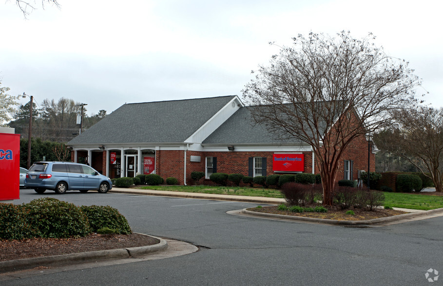 Primary Photo Of 9700 Monroe Rd, Charlotte Bank For Sale