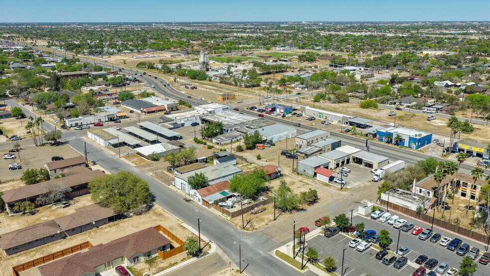 More Photos Of 204 6th st, San Juan Warehouse For Sale