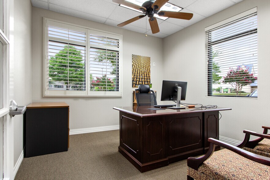More Photos Of 301 S Watters Rd, Allen Office For Lease
